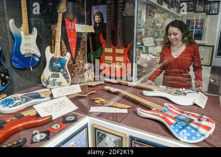 Alabama fort Payne Alabama Fan Club & Museum, Country Music band expose des guitares de collection, Banque D'Images