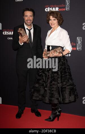 Le réalisateur français Nicolas Bedos a remporté le prix de la meilleure vidéo originale pour 'la Belle Epoque' et l'actrice française Fanny Ardant a remporté le prix de la meilleure actrice pour la pose 'la Belle Epoque' lors des Cesar film Awards 2020 à la salle Pleyel le 28 février 2020 à Paris, en France. Photo de David Niviere/ABACAPRESS.COM Banque D'Images