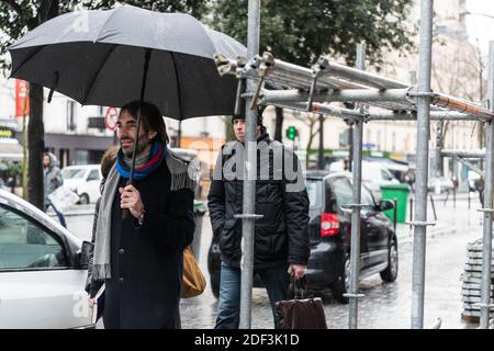 Cedric Villani, dissident candidat de la République en Marche (LREM) pour Maire de Paris, marche dans les rues du 19ème arrondissement de Paris, France, 5 mars 2020. Photo de Daniel Derajinski/ABACAPRESS.COM Banque D'Images