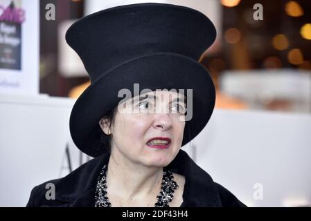 Patrick Nothomb, père de l'écrivain belge Amélie Nothomb et ancien ambassadeur, est mort de coronavirus. Photo du dossier datée du 24 mars 2017 de Nathalie Nothomb au salon du livre de Paris, France. Photo de Patrice Pierrot/avenir Pictures/ABACAPRESS.COM Banque D'Images