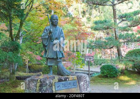 Statue Sojun d'Ikkyu au temple d'Ikkyuji (Shuon-an) à Kyotanabe, Kyoto, Japon. Ikkyu Sojun (1394-1481) était un moine bouddhiste Zen japonais. Banque D'Images