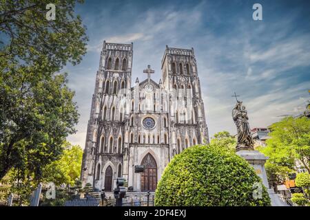 Cathédrale Saint-Joseph à Hanoi, Vietnam. Architecture Banque D'Images