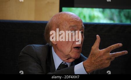 Valéry Giscard d’Estaing am 24. Août à l'école de droit der Bucerius à Hambourg zusammen mit Helmut Schmidt Banque D'Images