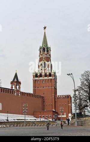 La tour Spassky du Kremlin. Le principal bâtiment sur la Place Rouge à Moscou. Banque D'Images