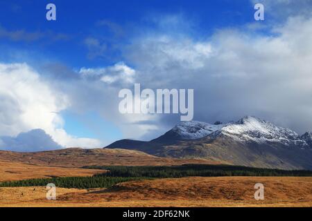 Paysage alpin dans les montagnes de Cuillin, Highlands d'Écosse, Europe Banque D'Images