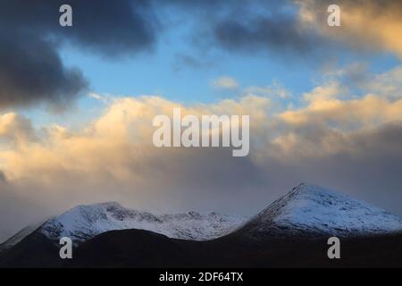 Paysage alpin dans les montagnes de Cuillin, Highlands d'Écosse, Europe Banque D'Images