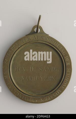 Médaille, anonyme, 1822, Médaille en laiton de la Société royale pour l'encouragement des beaux-arts à Anvers 1822. En haut une lèvre avec un trou avec un anneau à travers elle. Sur l'avant sur le bord de l'inscription: KONINGLYKE MAETSCHAPPY POUR L'ENCOURAGEMENT DE LA PROPRETÉ KESTS. Au milieu de l'inscription: AEN H: V: D: SANDE BAKHUYZEN. Sur le dos sur le bord de l'inscription: PREJAMP SKte ANVERS. MDCCCXXII. Inscription centrale: PAYSAGE DE PEINTURE, général: 9 x 7 x 0.5cm 90 x 70 x 5mm, diamètre de la médaille: 7cm 70mm, poids: 110.9g Banque D'Images