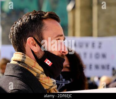 Derek Sloan, député du CPC, comparaît à Save Canadian Aviation march demander l'appui du gouvernement pour l'industrie aérienne Banque D'Images