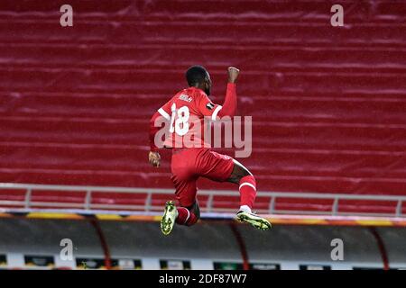 Martin Hongla d'Anvers célèbre après avoir obtenu son score lors d'un match de football entre le club belge Royal Antwerp FC et l'équipe bulgare PFC Ludogorets, jeudi Banque D'Images