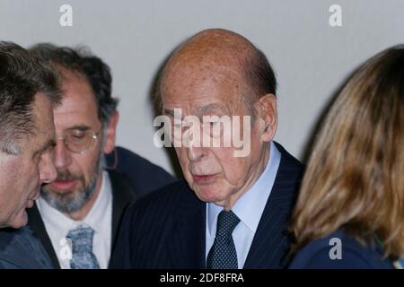 Paris, France. 11 décembre 2013. Décès du président Valéry Giscard d'Estaing le 3 décembre 2020. Banque D'Images