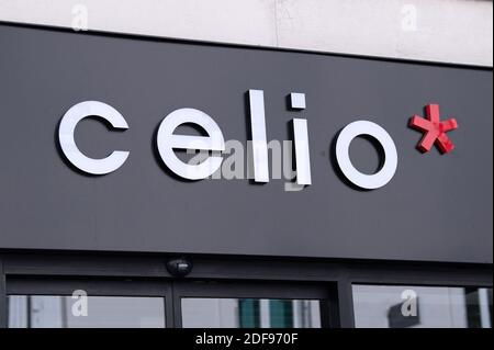 Une enseigne de Celio le 14 avril 2020 à Paris, France. Photo de David Niviere/ABACAPRESS.COM Banque D'Images