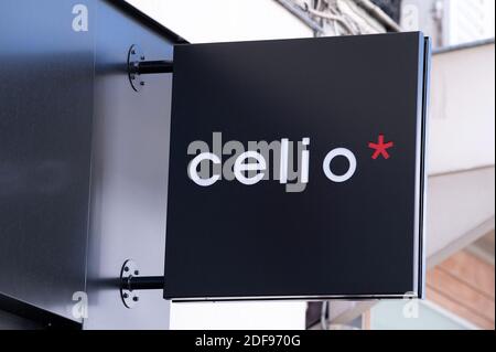 Une enseigne de Celio le 14 avril 2020 à Paris, France. Photo de David Niviere/ABACAPRESS.COM Banque D'Images