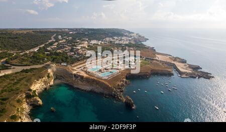 Salento: Vue aérienne sur la côte près d'Otrante Banque D'Images