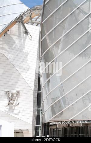 Vue générale de la Fondation Louis Vuitton le 27 avril 2020 à Paris, France. Photo de David Niviere/ABACAPRESS.COM Banque D'Images