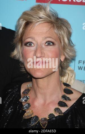 New York 06-2-09 Edie Falco première mondiale du nouveau Showtime Montrer la photo de l'infirmière Jackie par John Barrett-PHOTOlink.net Banque D'Images