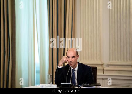 Le secrétaire au travail, Eugene Scalia, est présent lors d'une table ronde avec le président américain Donald Trump et des dirigeants de l'industrie sur la réouverture du pays, dans la salle à manger de l'État de la Maison Blanche à Washington, DC, États-Unis, le 29 mai 2020. Photo par Erin Schaff/Pool/ABACAPRESS.COM Banque D'Images