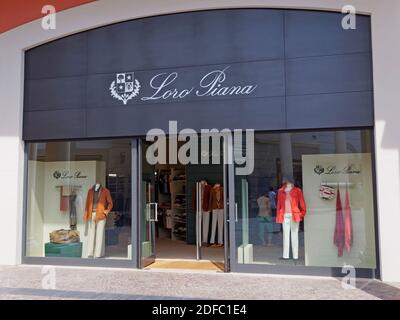 ROME, ITALIE - 27 JUILLET 2015. Loro Piana Store à Rome, Italie Banque D'Images