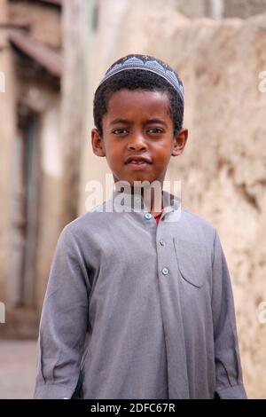 Éthiopie, Harar, vieille ville, portrait d'un jeune garçon musulman Banque D'Images
