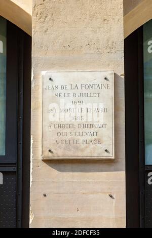 France, Paris, lieu de décès de Jean de la Fontaine, ancien hôtel d'Hervart, aujourd'hui la poste du Louvre Banque D'Images