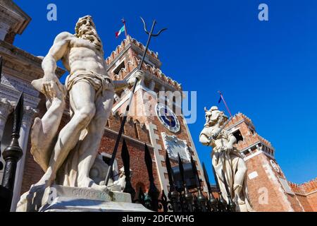 J'/Venezia : Arsenale, Renaissanceportal (um 1400) Banque D'Images