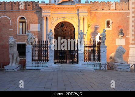 J'/Venezia : Arsenale, Renaissanceportal (um 1400) Banque D'Images