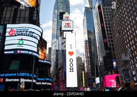 Electronic Advertising Billboards in Times Square, NYC, USA Stock Photo