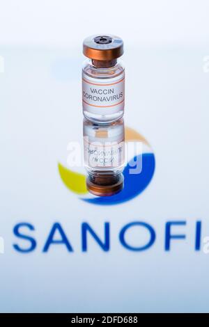 Illustration du vaccin contre Covid 19 annoncée par le laboratoire Sanofi le 16 novembre 2020 . Banque D'Images