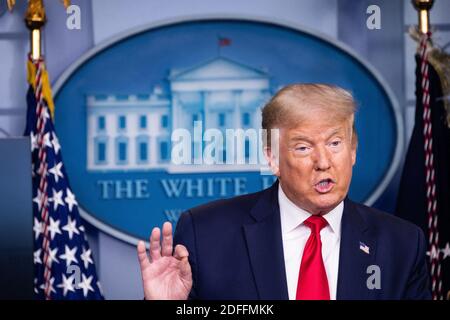 Le président Donald Trump tient un point de presse à la Maison Blanche à Washington, DC, USA, le vendredi 14 août 2020. Photo de Kevin Dietsch/Pool/ABACAPRESS.COM Banque D'Images