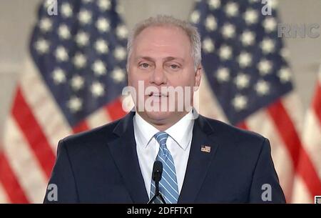 Dans cette image du flux vidéo de la Convention nationale républicaine, le whip de la minorité de la Maison des États-Unis Steve Scalise (républicain de Louisiane) fait des remarques au cours du premier jour de la convention, le lundi 24 août 2020. Photo de la Convention nationale républicaine via CNP/ABACAPRESS.COM Banque D'Images