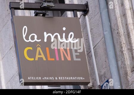 Une enseigne de la mie CALINE, le 28 2020 août à Angoulême, France. Photo de David Niviere/ABACAPRESS.COM Banque D'Images