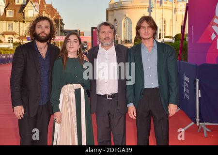 Yann Frisch, Luana Bajrami, Bruno Podalydes, invité à la projection du film les deux Alfred lors du 46e Festival américain du film de Deauville à Deauville, France, le 6 septembre 2020. Photo de Julien Reynaud/APS-Medias/ABACAPRESS.COM Banque D'Images