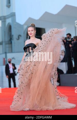 Polina Pushkareva assister à la première Never gonna Snow Again dans le cadre du 77e Festival du film de Venise à Venise, Italie, le 07 septembre 2020. Photo d'Aurore Marechal/ABACAPRESS.COM Banque D'Images