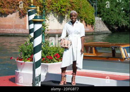 TIA Taylor arrive à l'Excelsior dans le cadre du 77e Festival du film de Venise à Venise, Italie, le 09 septembre 2020. Photo d'Aurore Marechal/ABACAPRESS.COM Banque D'Images