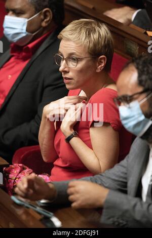 La députée Clementine Autain participe à une session de questions au Gouvernement à l'Assemblée nationale française, le 15 septembre 2020 à Paris, France. Photo de David Niviere/ABACAPRESS.COM Banque D'Images