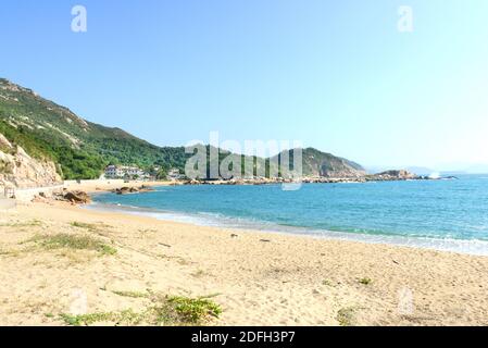 La belle plage de Shek Pai WAN sur l'île de Lamma à Hong Kong. Banque D'Images
