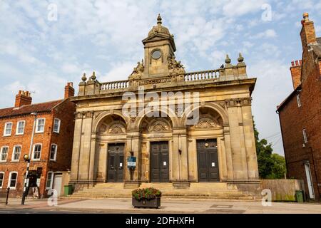 The Corn Exchange à Newark-on-Trent, dans le Nottinghamshire, au Royaume-Uni. Banque D'Images