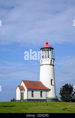 Phare de Cape Blanco sur la côte sud de l'Oregon. Banque D'Images