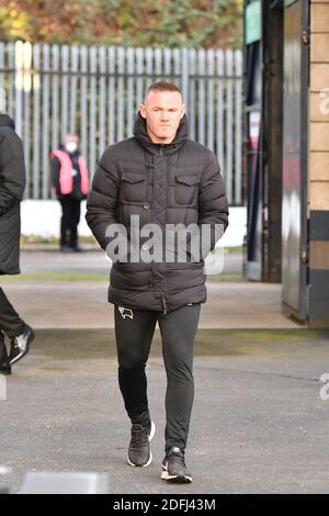 LONDRES, ANGLETERRE. LE 5 DÉCEMBRE le directeur intérimaire du comté de Derby, Wayne Rooney, arrive au stade avant le match du championnat Sky Bet entre Millwall et le comté de Derby à la Den, Londres, le samedi 5 décembre 2020. (Crédit : Ivan Yordanov | ACTUALITÉS MI) Banque D'Images