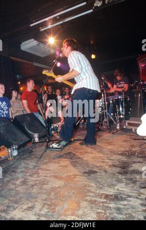 Black Keys au club de 100. Oxford Street, Londres, Angleterre, Royaume-Uni. Banque D'Images