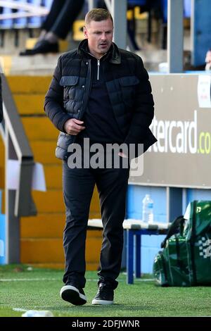 BARROW DANS FURNESS, ANGLETERRE. LE 5 DÉCEMBRE Richie Wellens, gestionnaire de Salford, lors du match Sky Bet League 2 entre Barrow et Salford City à la rue Holker, Barrow-in-Furness, le samedi 5 décembre 2020. (Credit: Chris Donnelly | MI News) Credit: MI News & Sport /Alay Live News Banque D'Images