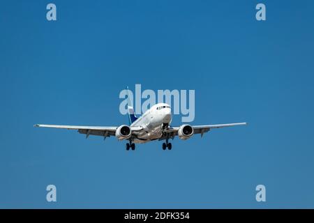 Toronto (Ontario), Canada - le 22 juin 2019. À proximité de l'avion WestJet avant l'atterrissage Banque D'Images