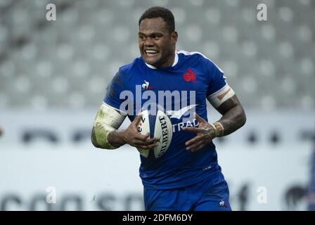 Le centre de France Virimi Vakatawa lors du match de rugby à six Nations entre la France et l'Irlande au stade de France, à Saint Denis, en périphérie de Paris, le 31 octobre 2020. Photo par ELIOT BLONDT/ABACAPRESS.COM Banque D'Images