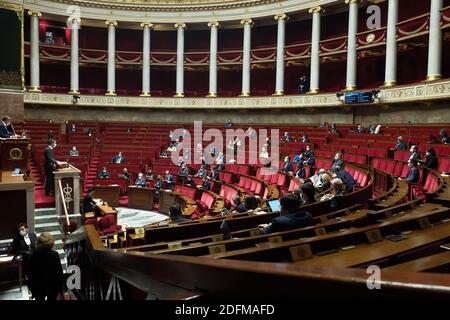 Le ministre français de la Santé Olivier Veran lors du débat sur l'extension de l'état d'urgence sanitaire COVID à l'Assemblée nationale à Paris, France, le 7 novembre 2020. Photo de Jean-Bernard Vernier/JBV/ABACAPRESS.COM Banque D'Images