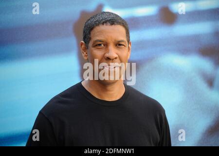 Photo du dossier datée du 15 septembre 2014 de Denzel Washington posant au photocall d'Equalizer à l'hôtel Bristol à Paris, France. Le New York Times a nommé Denzel Washington 1er plus grand acteur du XXIe siècle. Photo d'Alban Wyters/ABACAPRESS.COM Banque D'Images