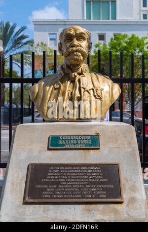 Buste Maximo de Maximo Gomez à Domino Park, Calle 8, Miami, Floride, États-Unis Banque D'Images