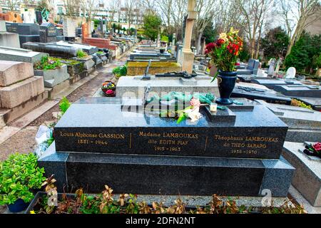 Tombe d'Edith Piaf au cimetière du Père Lachaise à Paris Banque D'Images