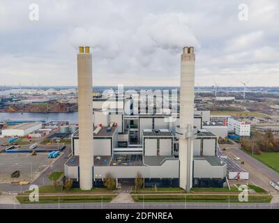 Amsterdam Westpoort, 5 décembre 2020, pays-Bas. Usine de récupération des déchets AEB déchets de combustion, usine de procédés de récupération d'énergie industrielle. Banque D'Images