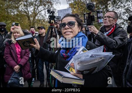 Hatun Tash parle. Prédication, débats et sermons au Speakers’ Corner, le public parlant au nord-est de Hyde Park. Londres, Royaume-Uni. Banque D'Images