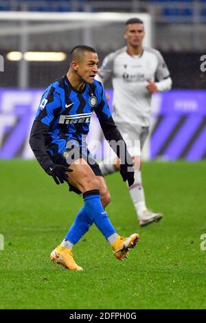 Milan, Italie. 05e décembre 2020. Alexis Sanchez (9) de l'Inter Milan vu dans la série UN match entre l'Inter Milan et Bologne à San Siro à Milan. (Crédit photo : Gonzales photo/Alamy Live News Banque D'Images