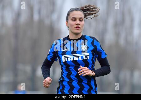 Milan, Italie. 06e décembre 2020. Maria Teresa Pandini (#18 Inter) pendant la série UN match des femmes entre le FC Inter et l'Académie Saint-Marin Cristiano Mazzi/SPP crédit: SPP Sport Press photo. /Alamy Live News Banque D'Images